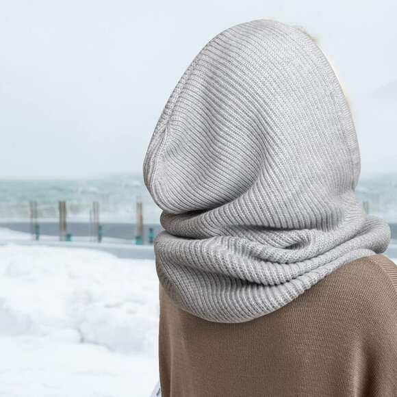 Unisex Light Grey Beanie Skull Cap with Drawstring Warm Winter Hats Outdoor main image 5
